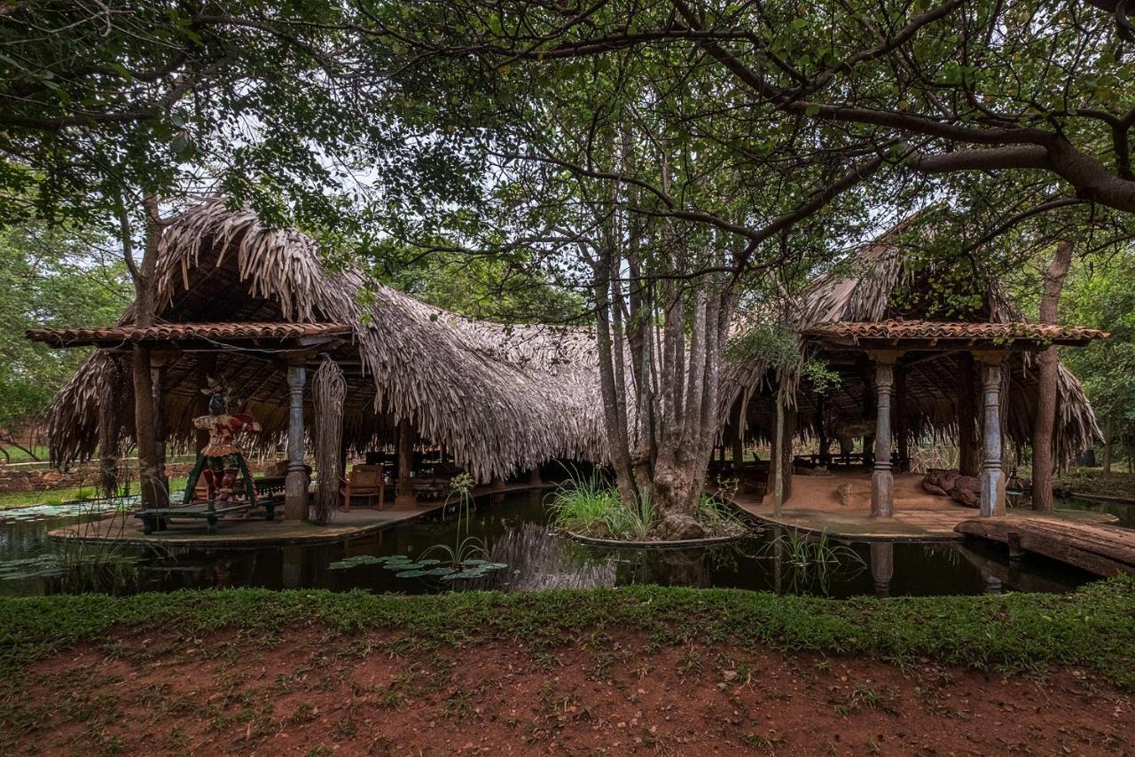 Banyan Camp Villa Hambegamuwa Exterior photo