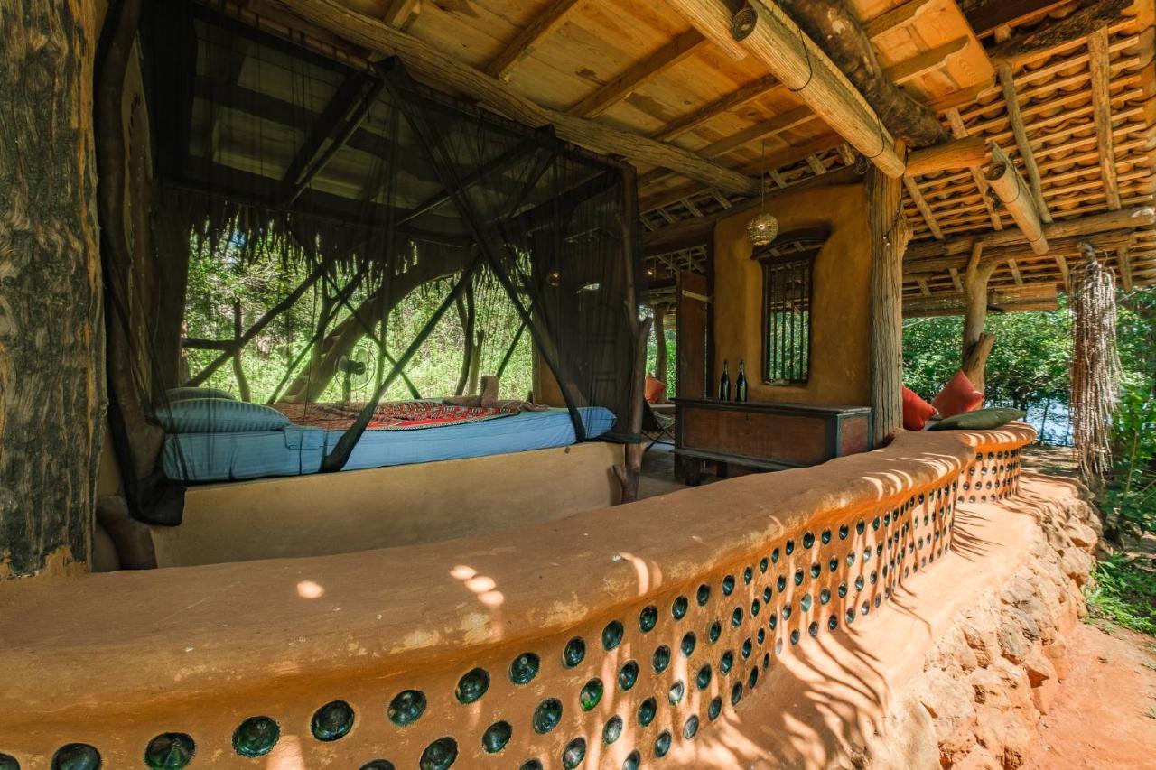 Banyan Camp Villa Hambegamuwa Exterior photo