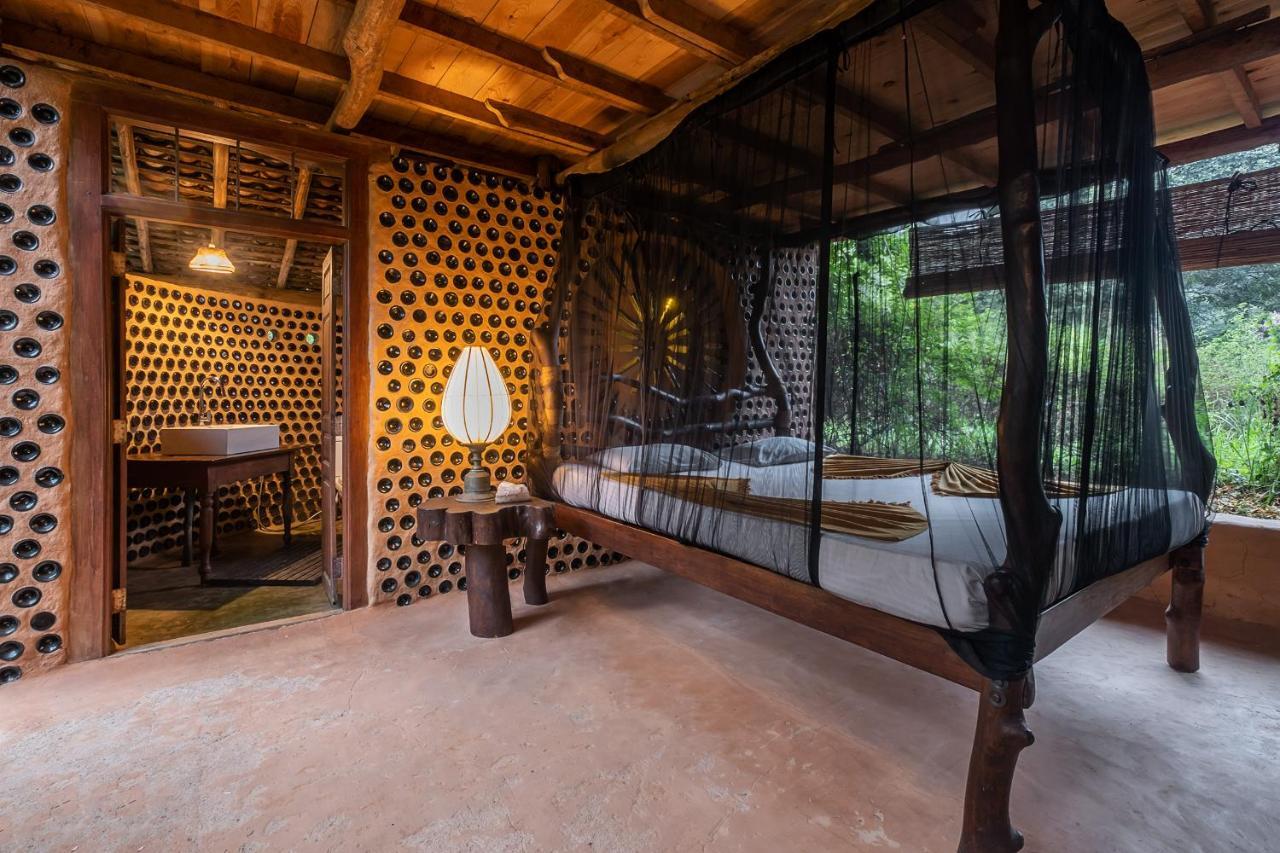 Banyan Camp Villa Hambegamuwa Exterior photo